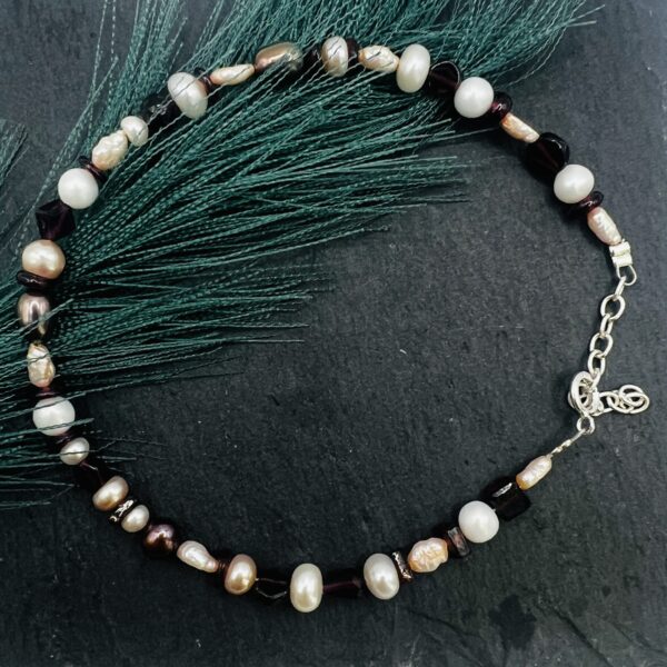 Pearl Stone Bead Bracelet