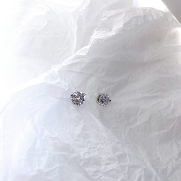 6mm Round Stud Earrings