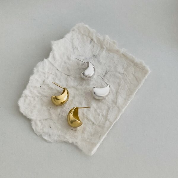 Silver Tear Drop Earrings