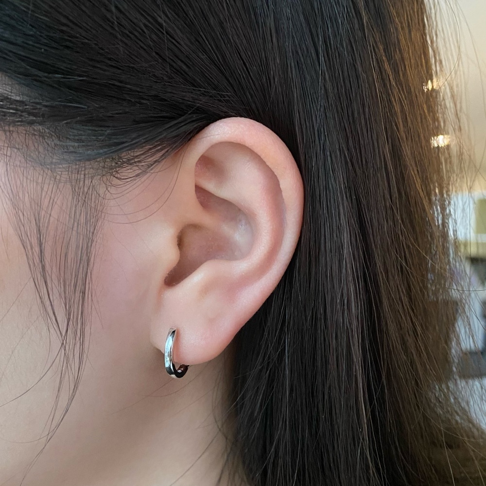 Small Plain Silver Hoops